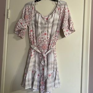 Off the shoulder beautiful dress